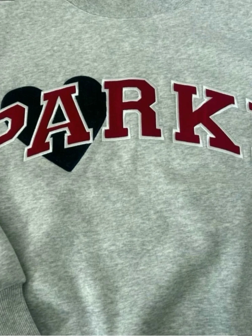 PARKE Grey Heart Sweatshirt - Comfortable & Stylish ❤ Wardrobe Staple - Picture 3 of 4